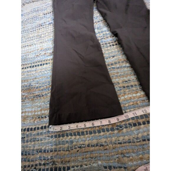 Express Womens 5 Short Stretch Rayon Blend Solid Flare Dress Pants Mid Rise - Picture 3 of 8